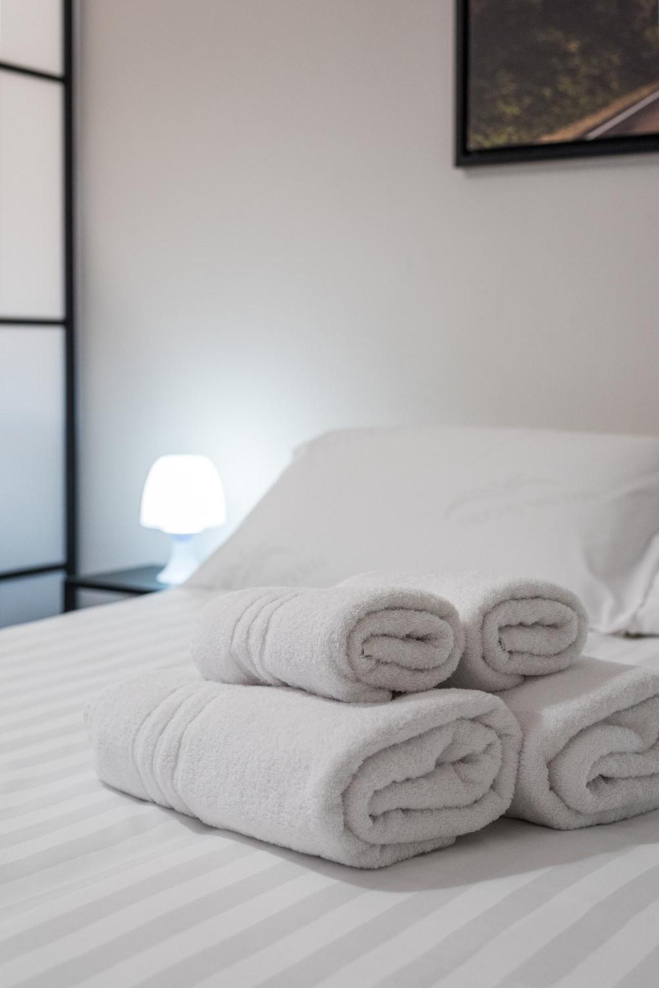 Travelershome Ciampino Suite Exterior foto